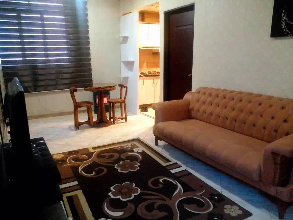 اجاره ماهانه هفتگی روزانه کوتاه مدت|اجارهٔ کوتاه‌مدت آپارتمان و سوئیت|تهران, هفت حوض|دیوار