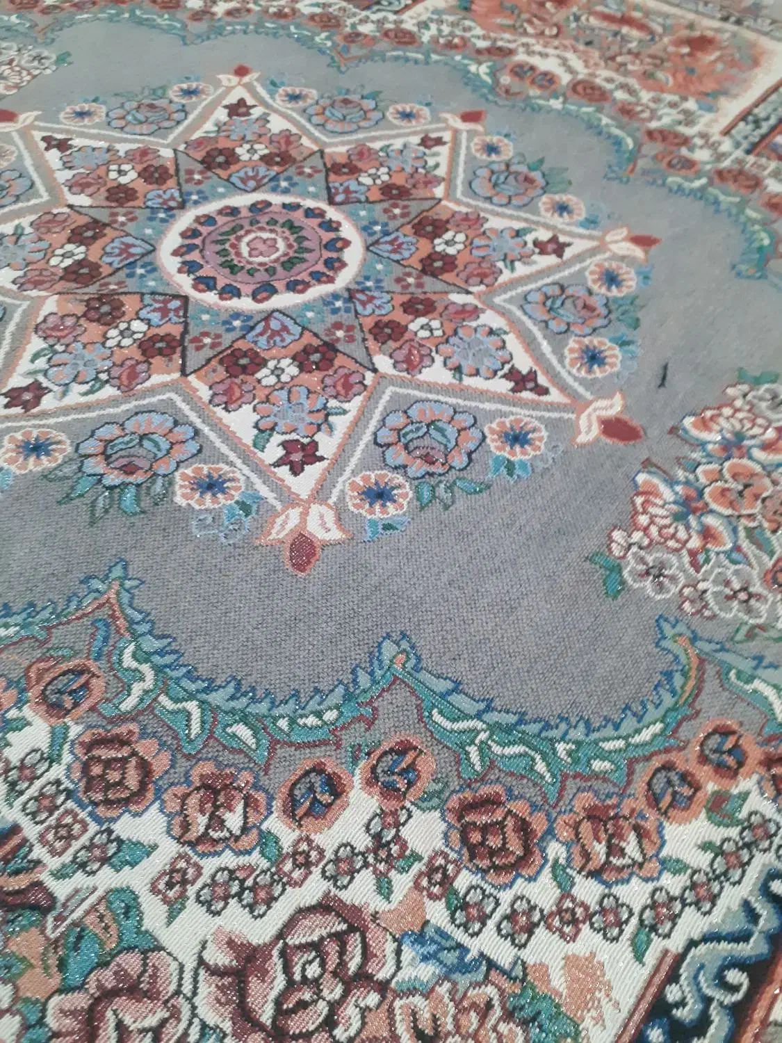 روفروشی یکی|روفرشی|ساوه, |دیوار