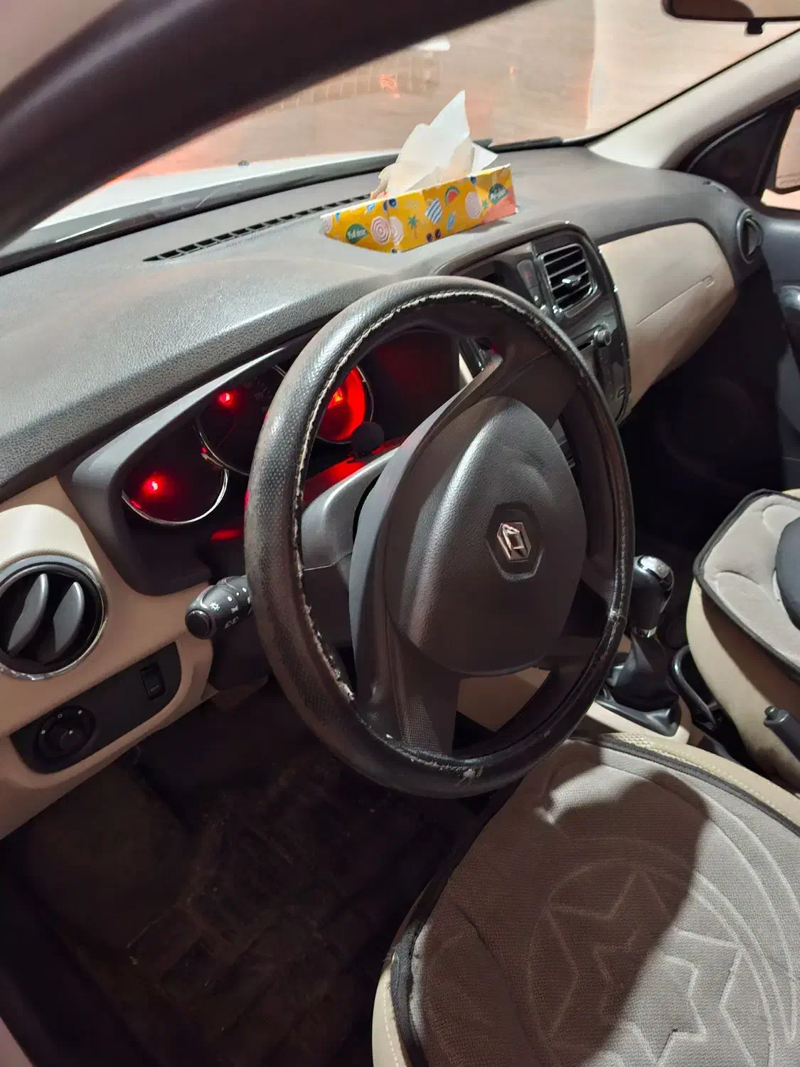 رنو سیمبل 2016|خودرو سواری و وانت|نیشابور, کوی فرهنگیان|دیوار