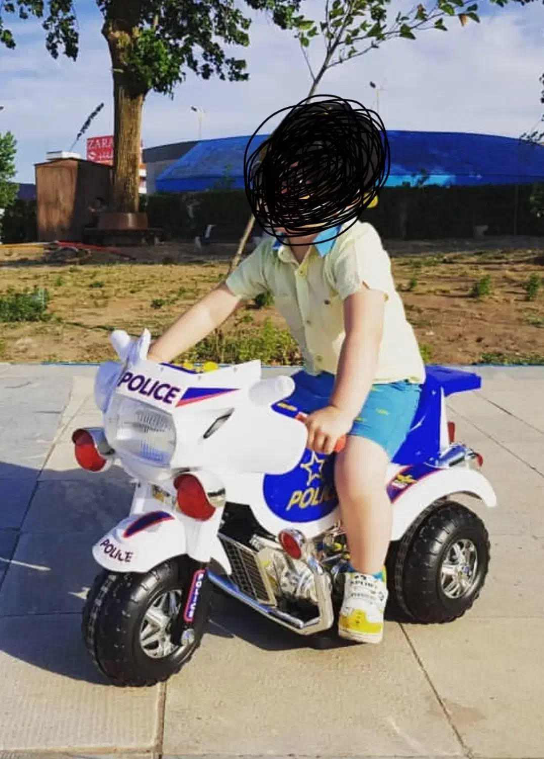 موتور شارژی|اسباب‌بازی بچه|رشت, فلسطین|دیوار