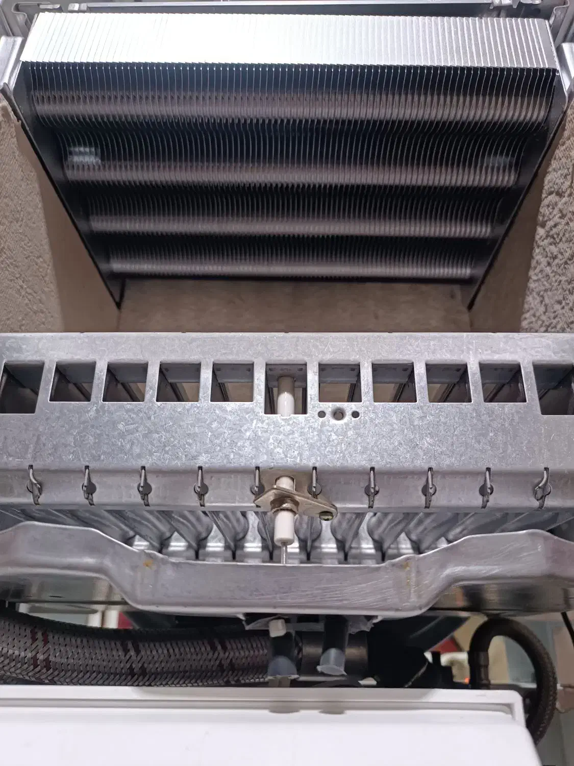 پکیج کالدا با مبدل نو|آبگرمکن، پکیج، شوفاژ|اندیشه, اندیشه فاز ۱|دیوار