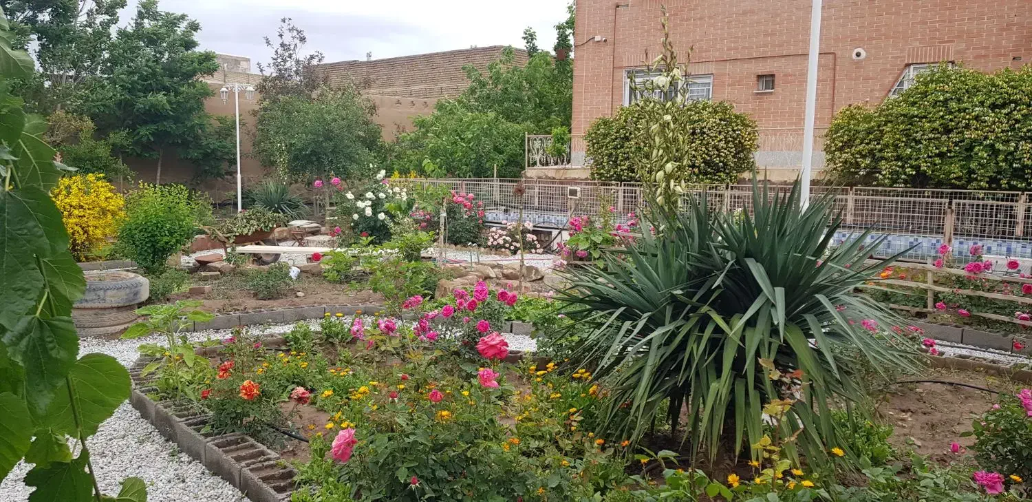 باغ ویلای خاص با شرایط خاص|فروش خانه و ویلا|زبرخان, |دیوار