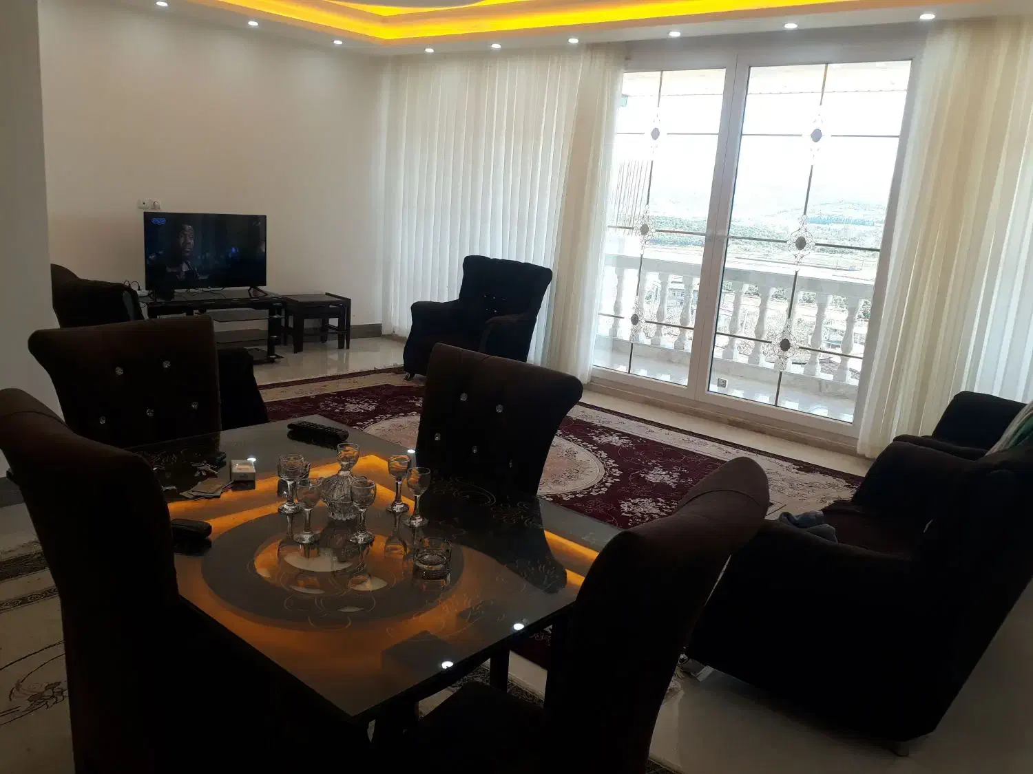 اجاره ویلا استخردار نوساز با ویو عالی|اجارهٔ کوتاه‌مدت ویلا و باغ|قائم‌شهر, |دیوار