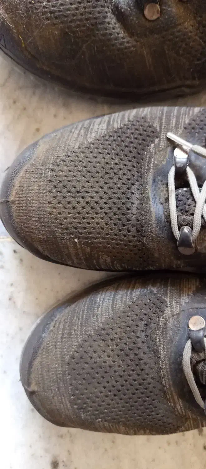 دو عدد کفش ایمنی دست دوم و کاملاً سالم|کیف، کفش، کمربند|ماهدشت, |دیوار