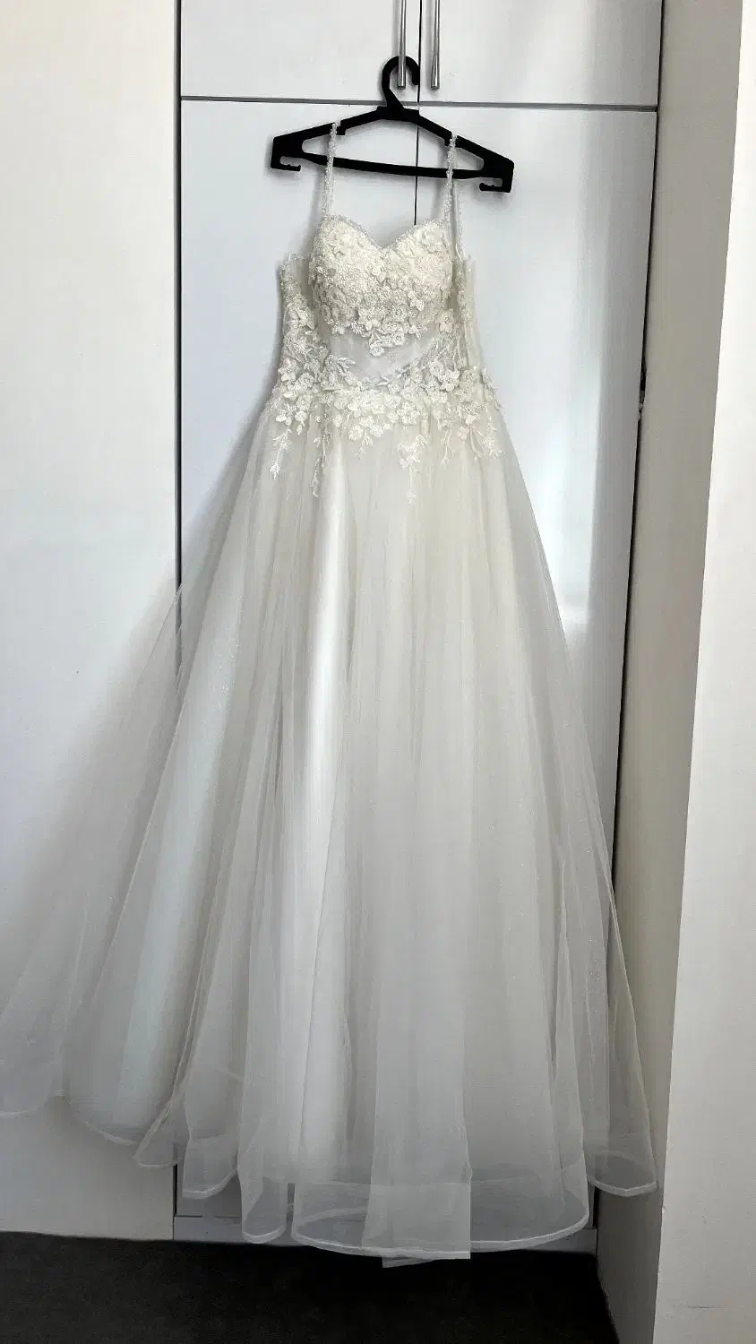 لباس عروس|لباس|اسفراین, |دیوار