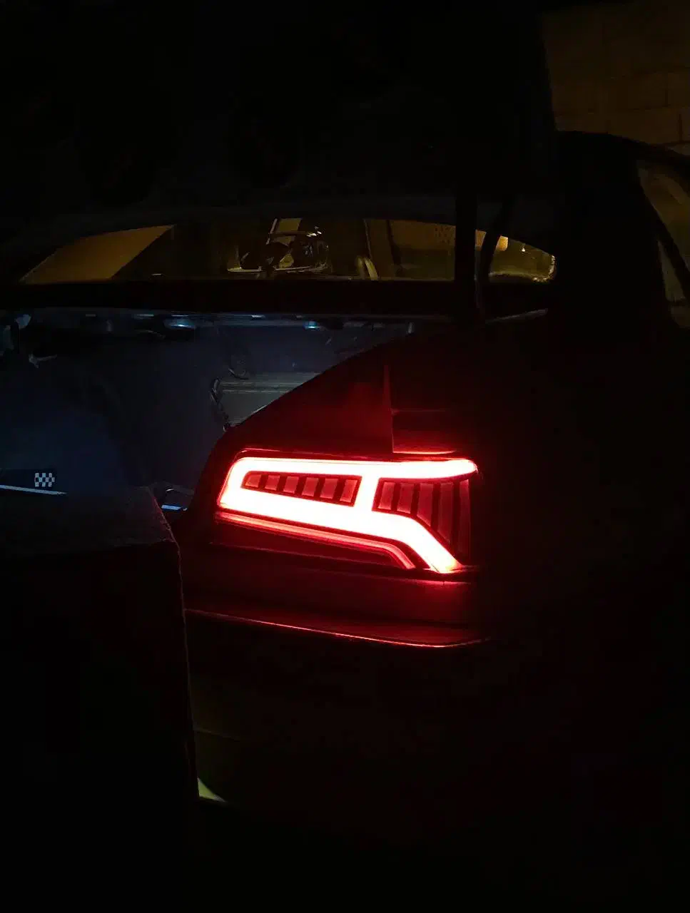 منبع سرون توربویی و یک جفت خطر اسپرت|قطعات یدکی و لوازم جانبی|رفسنجان, |دیوار