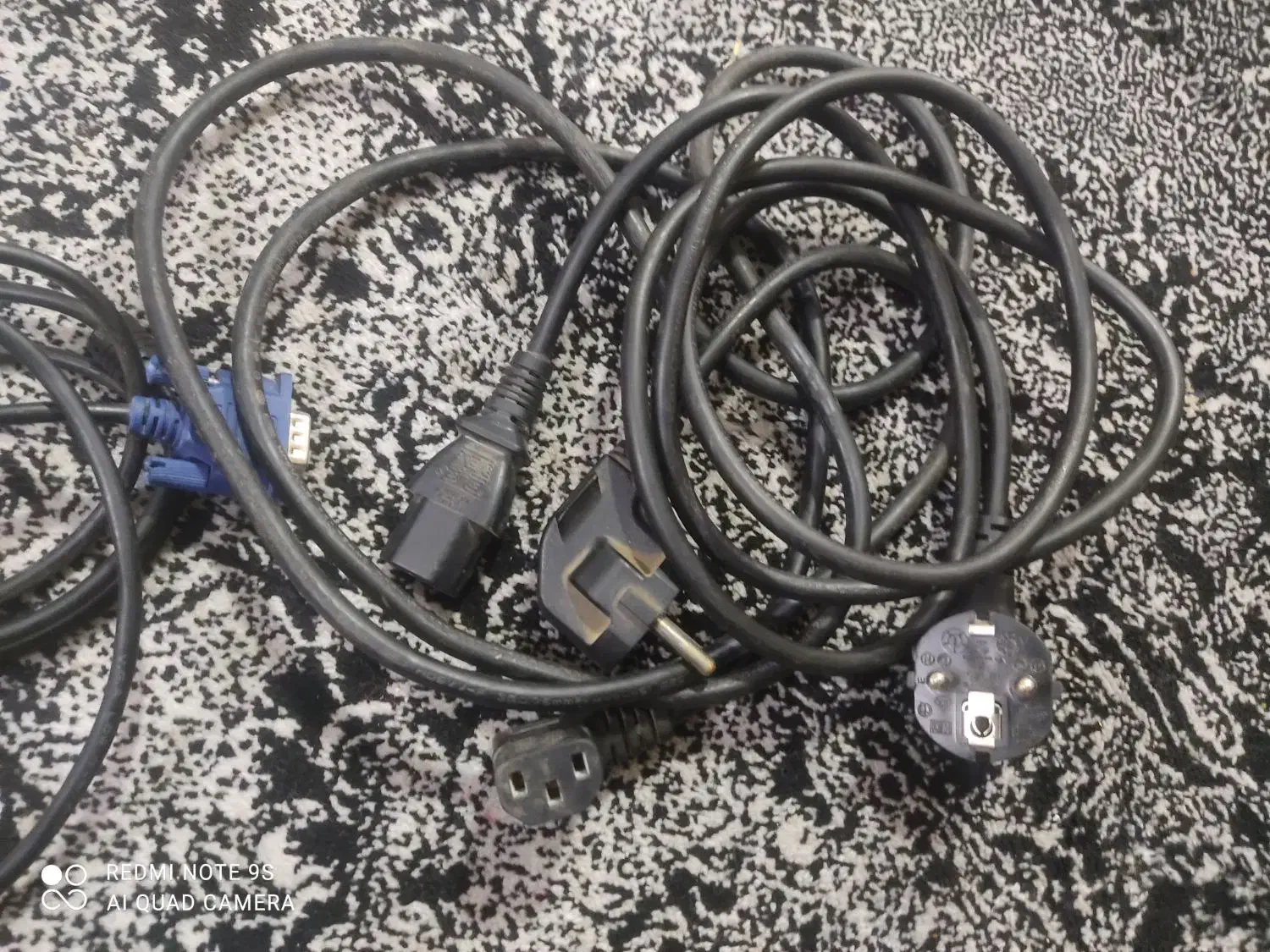 موس وسه راه فیش مانیتور وکابل وسه راهی و....|قطعات و لوازم جانبی رایانه|نیشابور, گنبد سبز|دیوار