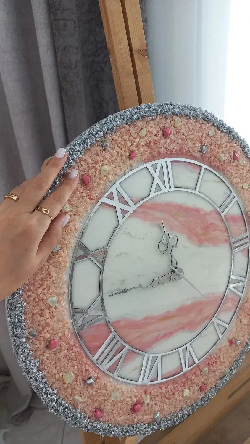 ساعت دیواری رزینی توسی صورتی|ساعت دیواری و تزئینی|کرج, گوهردشت|دیوار