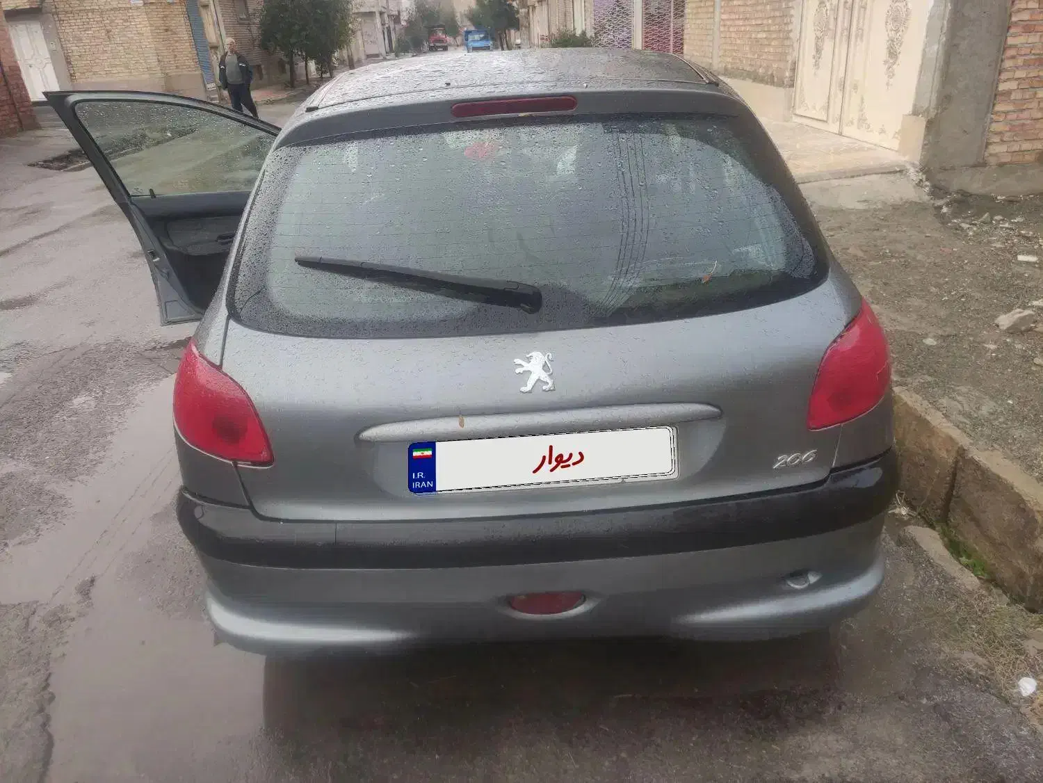 پژو ۲۰۶|خودرو سواری و وانت|سلماس, |دیوار