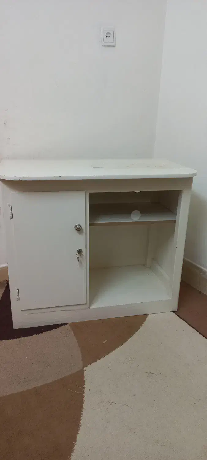 میز چرخ خیاطی|لوازم خیاطی و بافتنی|لار, |دیوار