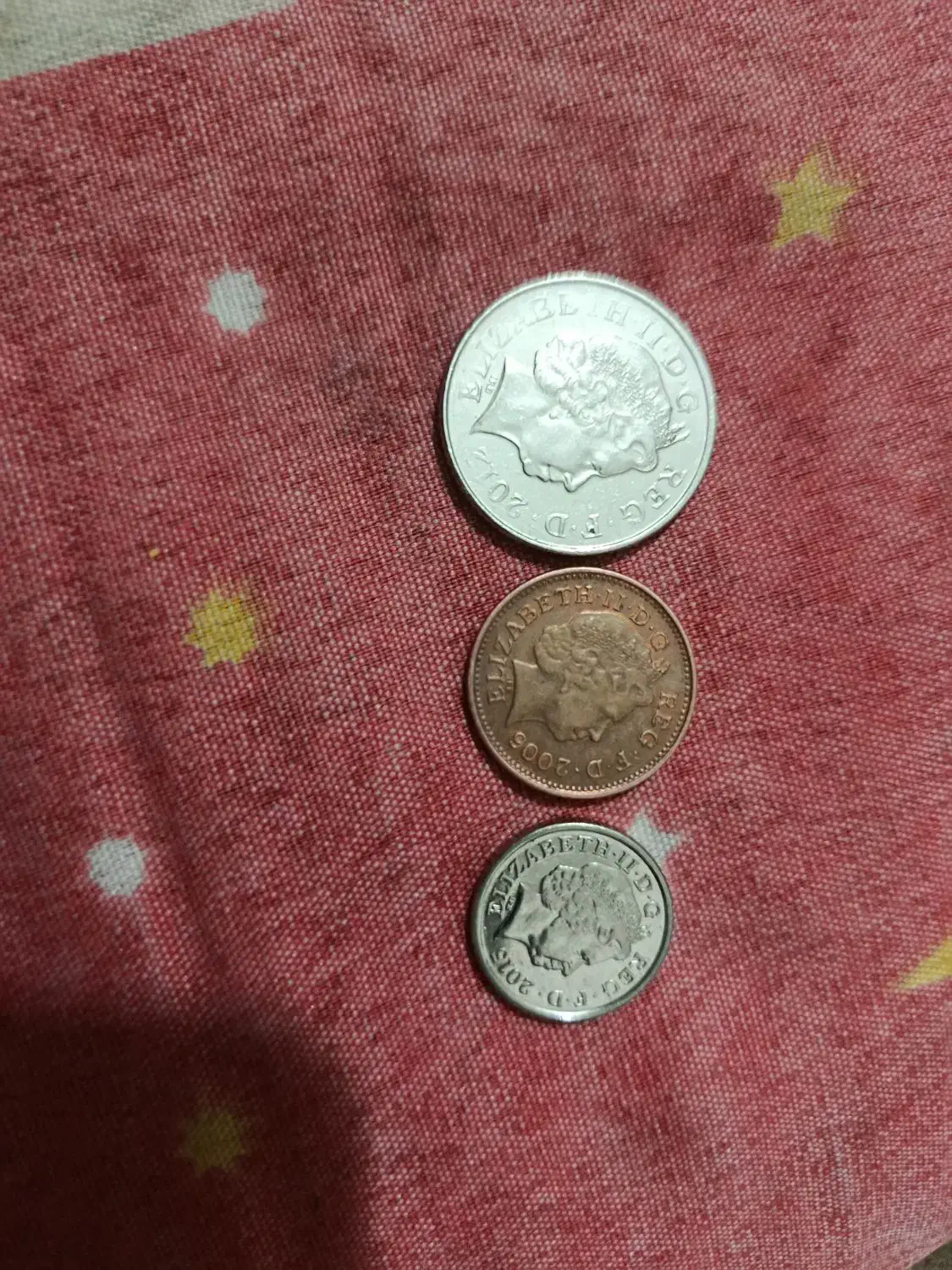 سکه ۱۰ و ۵ و ۱ پنی انگلیس|کلکسیون سکه، تمبر، اسکناس|کرج, حصارک بالا|دیوار