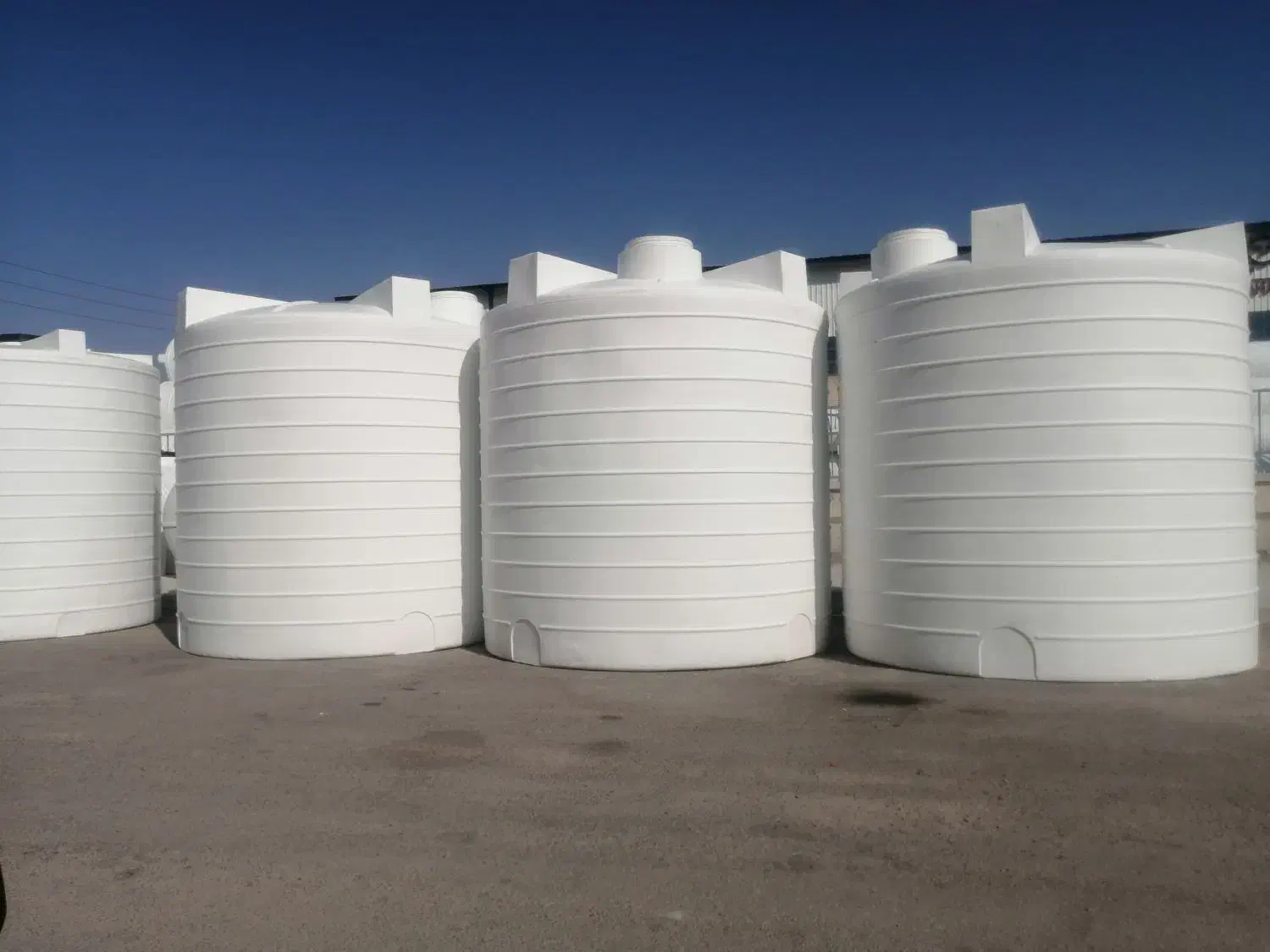 تانکر ۱۰۰۰۰ساید مخزن ۲۰۰۰۰لیتر منبع ۱۵۰۰۰ لیتر|مصالح و تجهیزات ساختمان|شیراز, ریشمک|دیوار