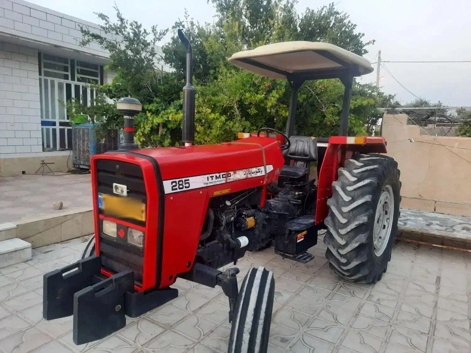 ۲دستگاه تراکتور۲۸۵|خودرو سنگین|ارسنجان, |دیوار