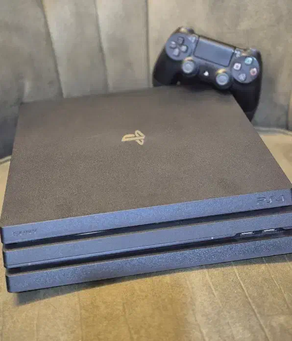 PS4 pro کپی خور|کنسول، بازی ویدئویی و آنلاین|اصفهان, باغ گلها|دیوار
