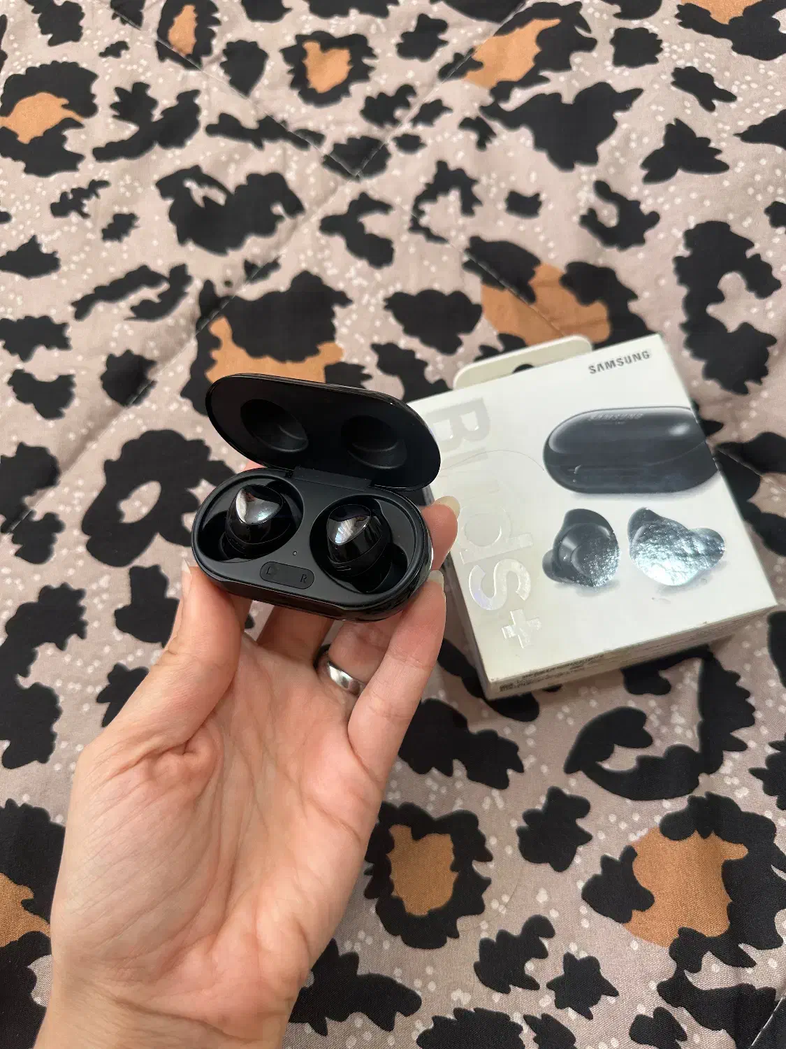 ایرپاد سامسونگ اصل|لوازم جانبی موبایل و تبلت|تهران, فدک|دیوار