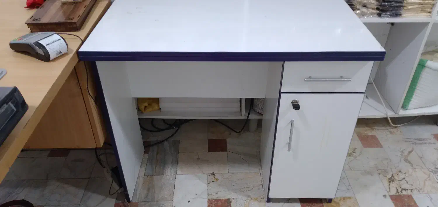 میز تحریر|میز تحریر و کامپیوتر|قزوین, |دیوار