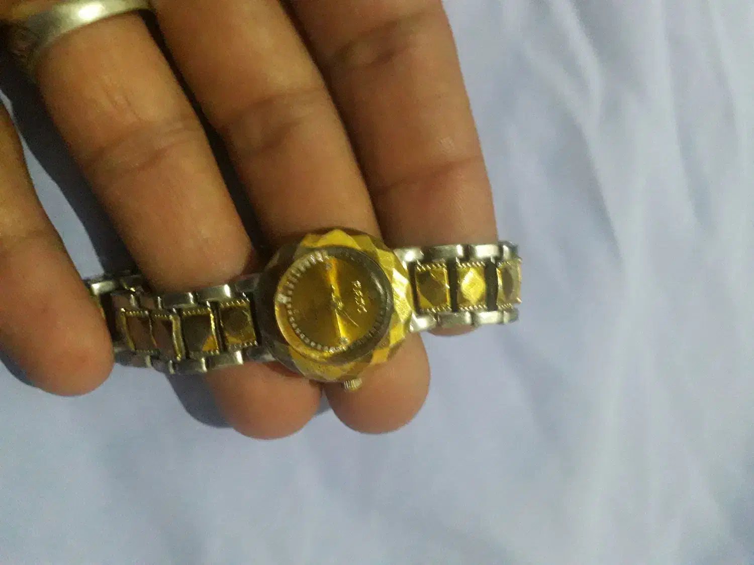 ساعت زنانه رادو|ساعت|زاهدان, |دیوار