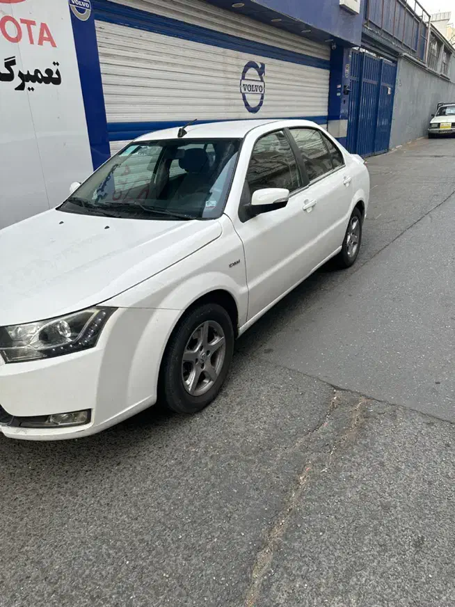 دنا مدل۹۷ بی رنگ بسیار سلامت|خودرو سواری و وانت|تهران, طرشت|دیوار