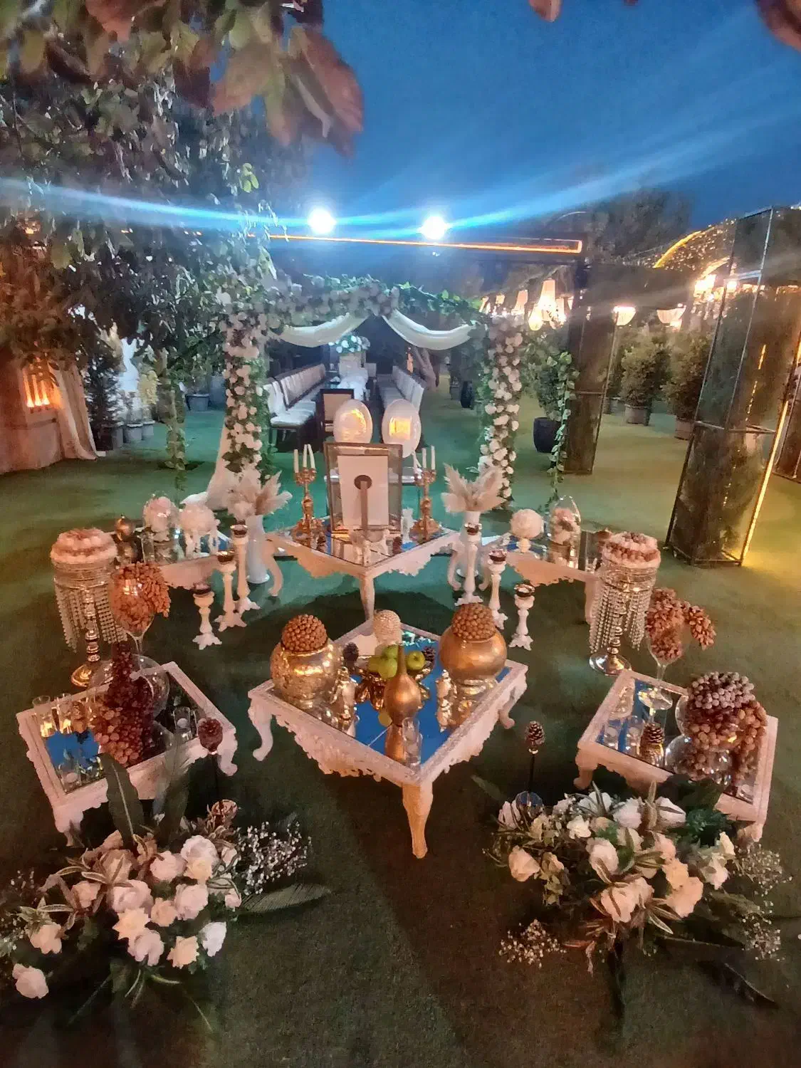 باغ تالار عمارت رادین|خدمات پذیرایی، مراسم|فردیس, شهرک ناز|دیوار