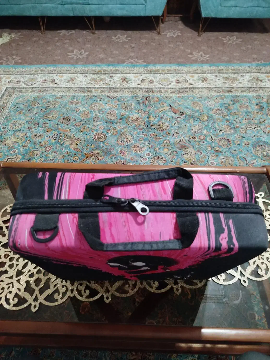 یک کیف پی اس فور نو  به همراه دو عدد کاور نو بشرط|کنسول، بازی ویدئویی و آنلاین|قم, شهید صیاد شیرازی|دیوار