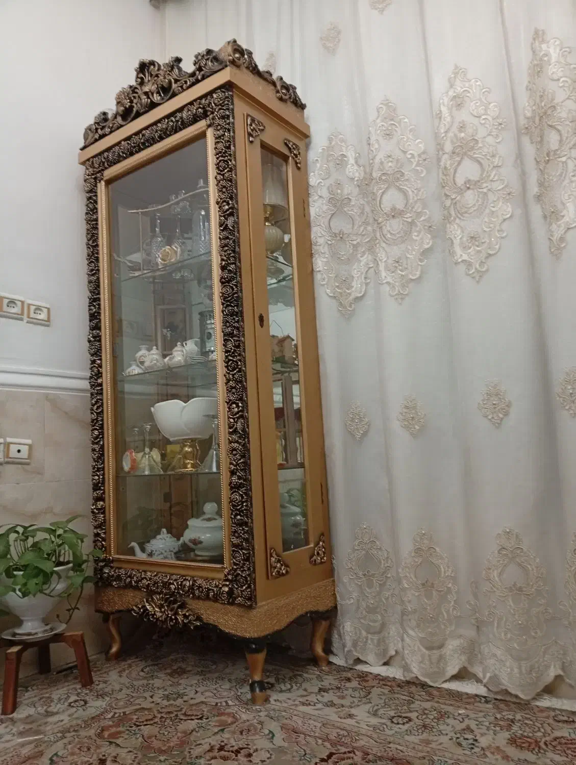 بوفه مجلسی|بوفه، ویترین، کنسول|شیراز, شاپورجان|دیوار