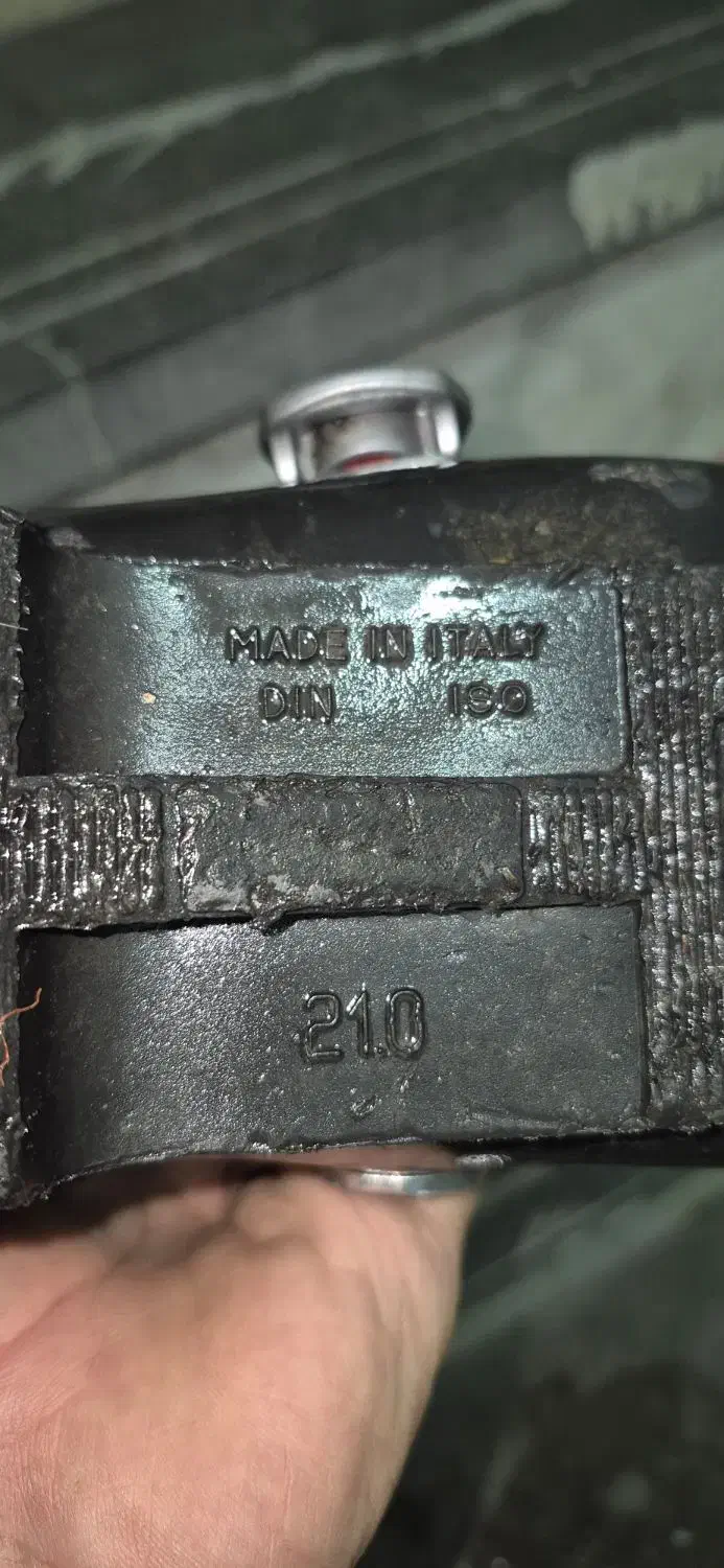 کفش اسکی بچگانه|ورزشهای زمستانی|تهران, علم و صنعت|دیوار