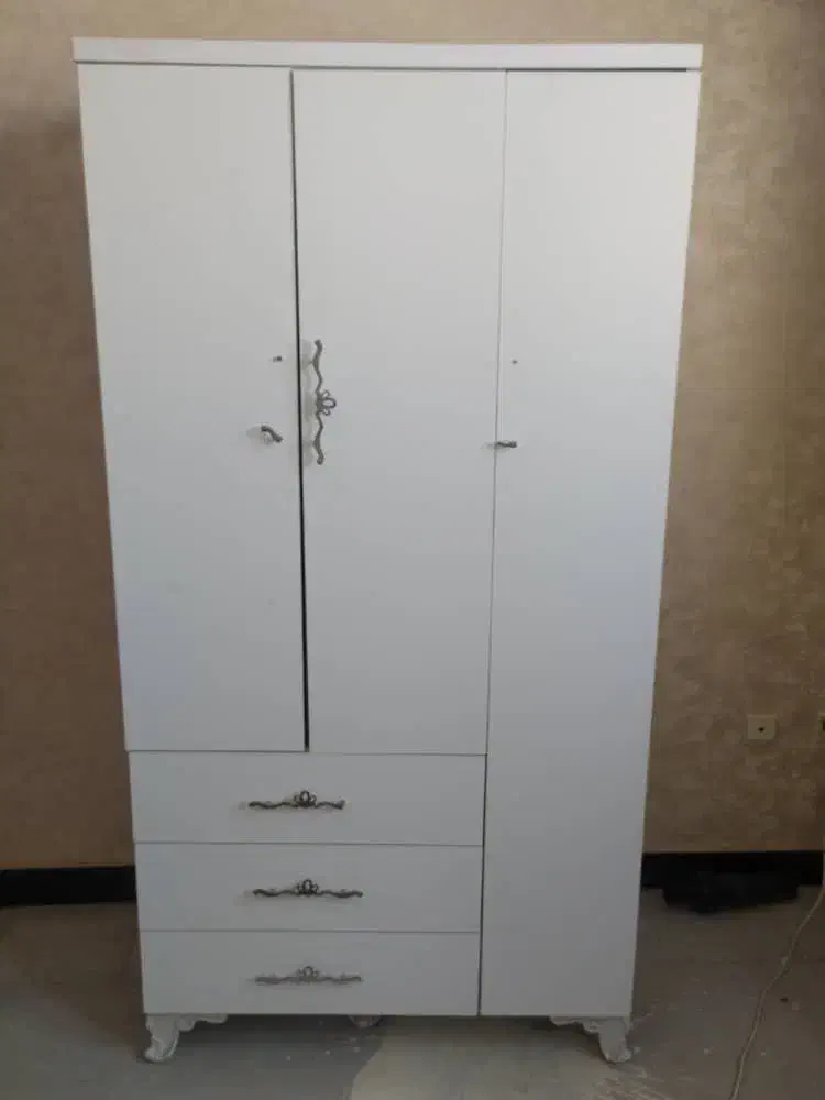 کمد لباس|جاکفشی، کمد، دراور|رباطکریم, مسکن مهر آبشناسان|دیوار