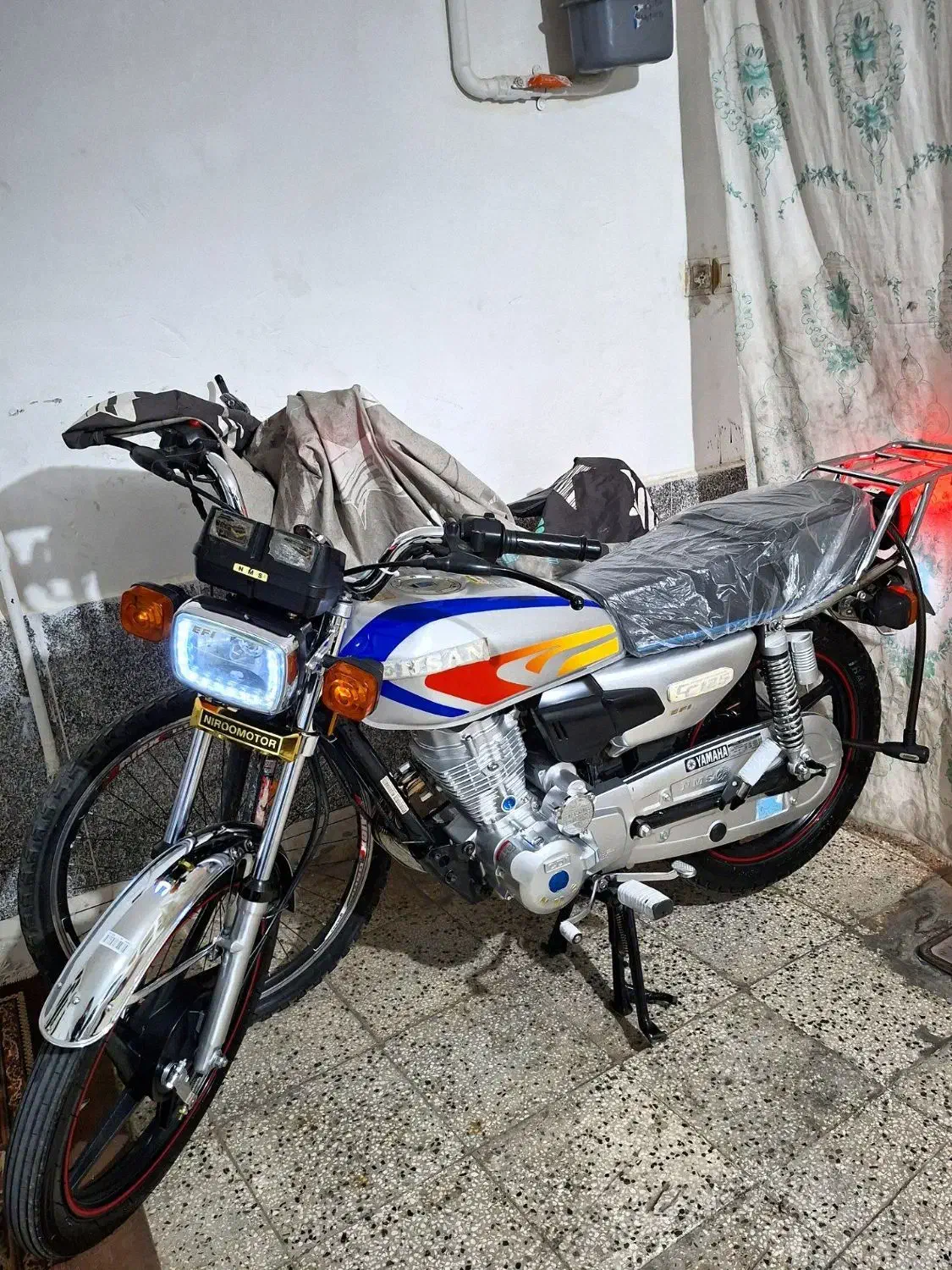 موتوراحسان125|موتورسیکلت|تربتحیدریه, آغوی|دیوار