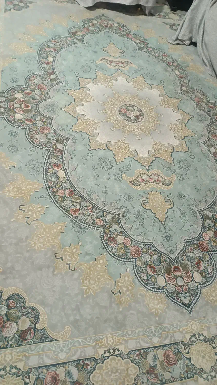 دو عدد فرش ۹ متری ۱۲۰۰ شانه .|فرش|وحیدیه, |دیوار