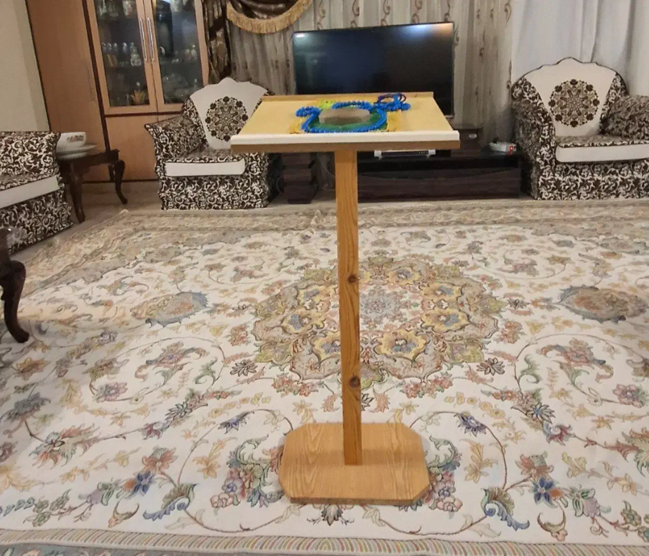 میز نماز|میز تلفن|اصفهان, باغ کاران|دیوار