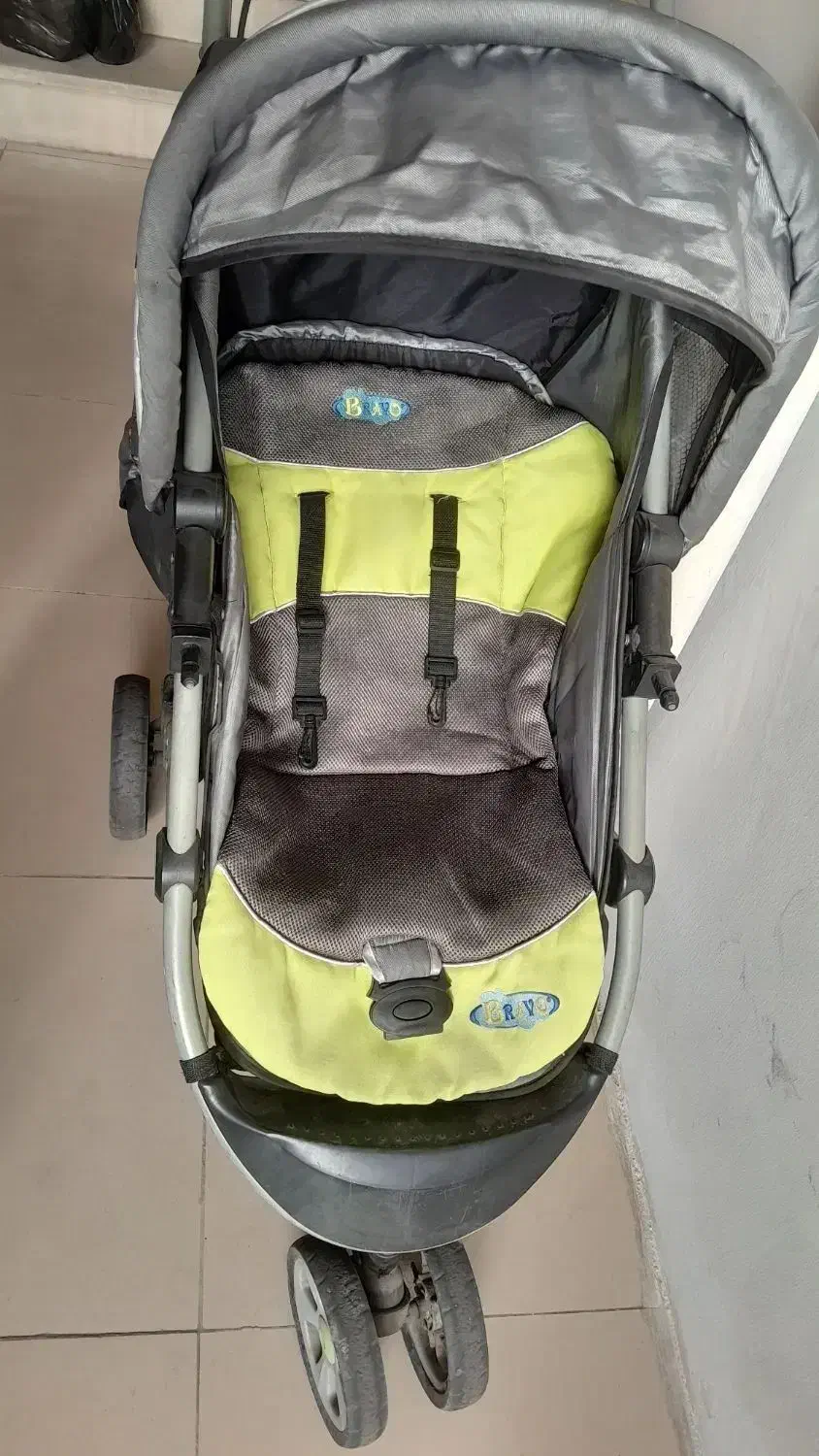 کالسکه تاشو|کالسکه و لوازم جانبی|بندر انزلی, جهانگانی|دیوار