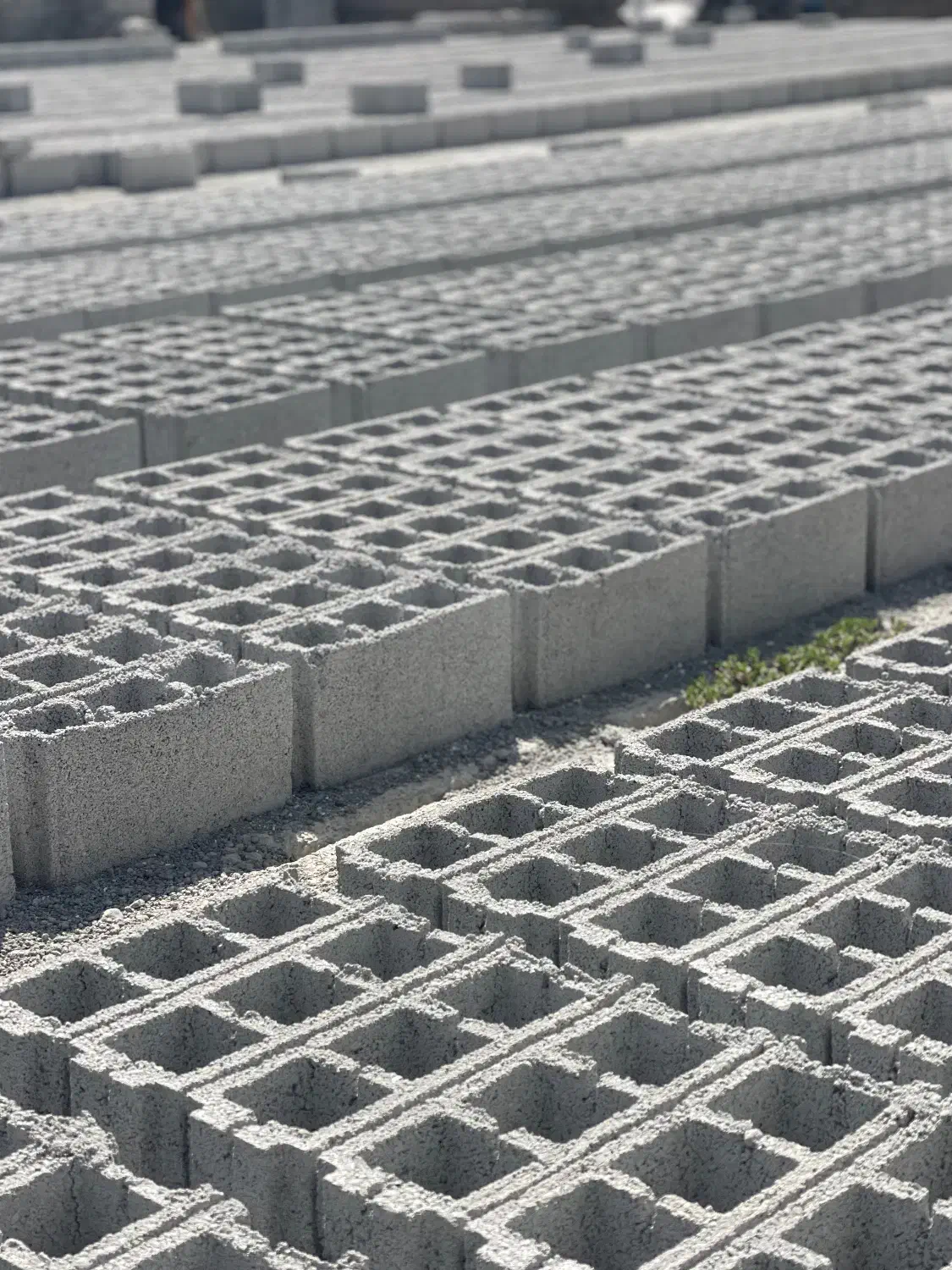 استخدام کارگر بلوک زنی|استخدام معماری، عمران و ساختمانی|خاوران, |دیوار