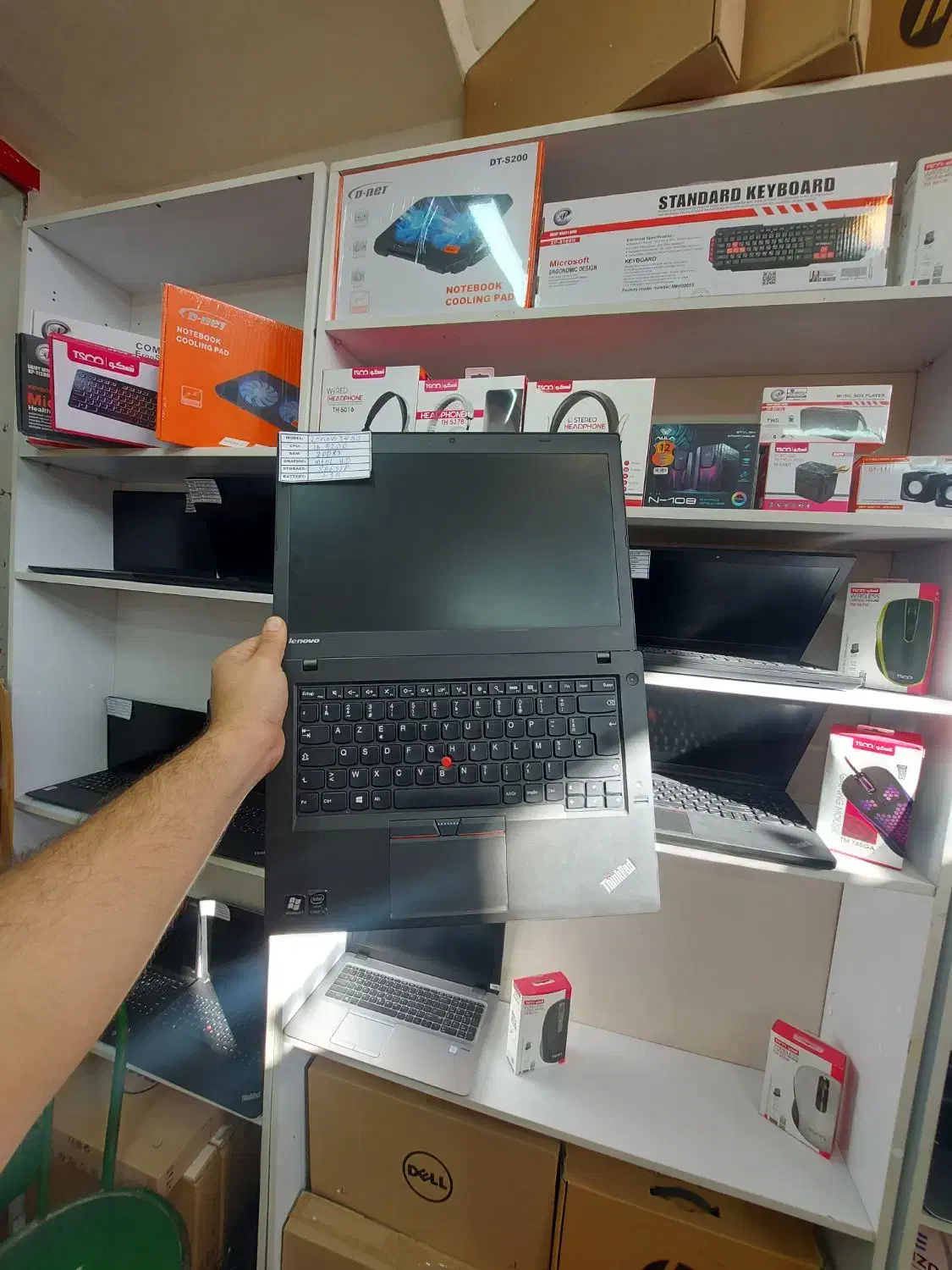 لپتاپcore i5رم8هاردssd  کاملانوباکارتن‌گرافیک2G|رایانه همراه|تهران, پونک|دیوار