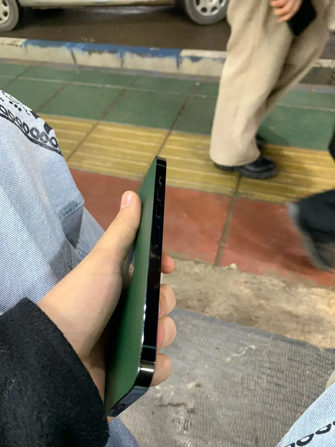 13 پرومکس|موبایل|اقبالیه, |دیوار