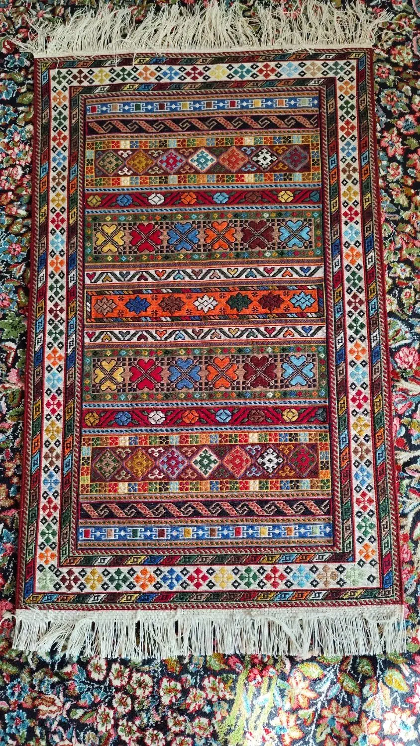 گلیم ۶۰در۹۰|گلیم، جاجیم، گبه|سیرجان, |دیوار