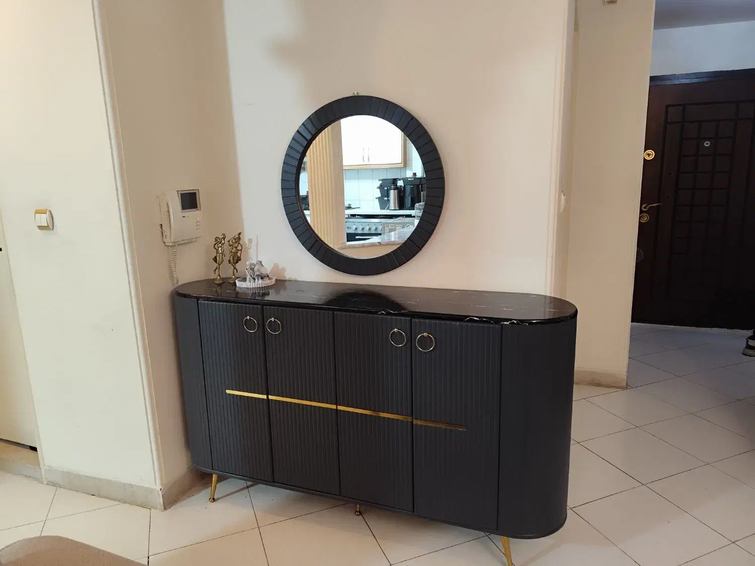 سرویس چوب جنس هایگلاس و ام دی اف|بوفه، ویترین، کنسول|همدان, |دیوار