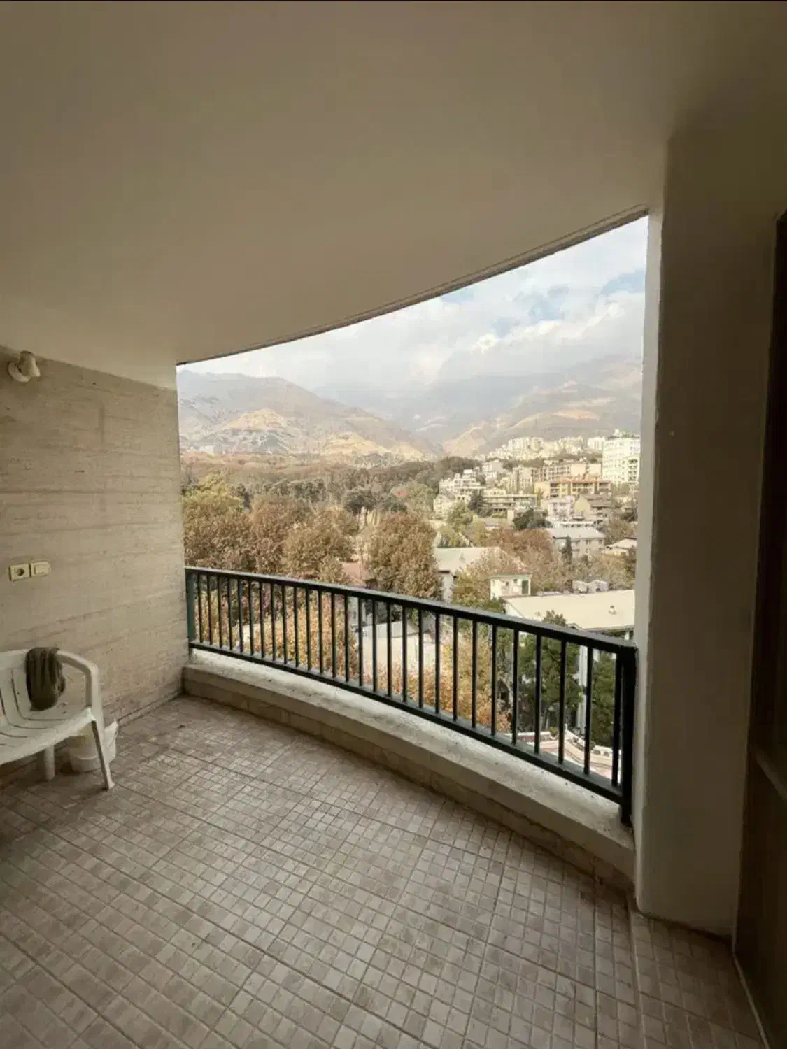 تجریش برج 170 متر 2 خواب ( با چشم انداز و تراس  )