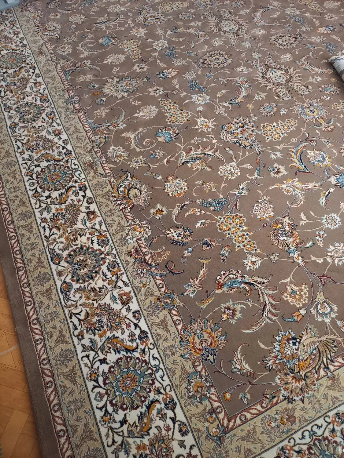 فرش ۱۲ متری ۷۰۰ شانه سالم ودرحد نونو|فرش|کرج, کمالشهر|دیوار