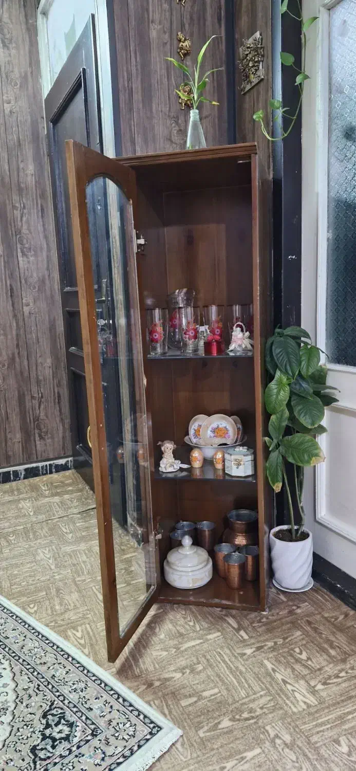 تاب کودک، دار قالی، ویترین چوبی و بخاری|بوفه، ویترین، کنسول|مشهد, کلاهدوز|دیوار