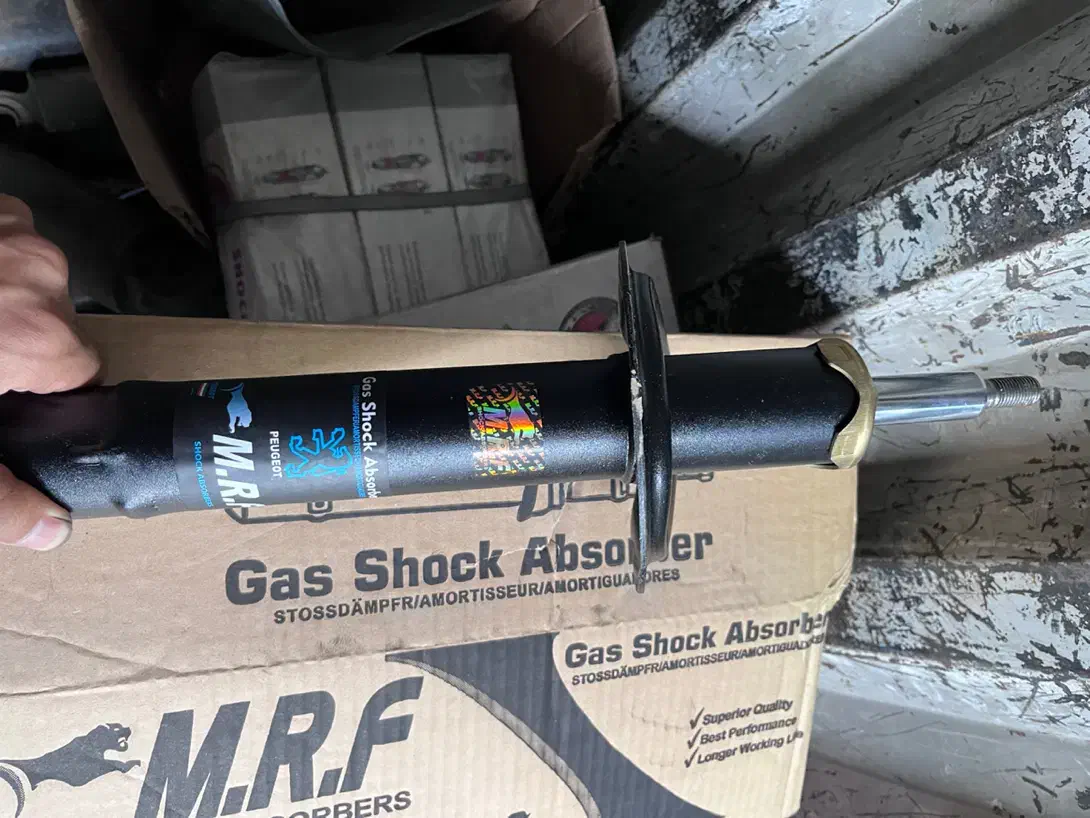 کمک فنر ۴۰۵ ، ۲۰۶، پارس، سمند ،دنا با تعویض رایگان|قطعات یدکی و لوازم جانبی|اسلام‌شهر, شاطره|دیوار