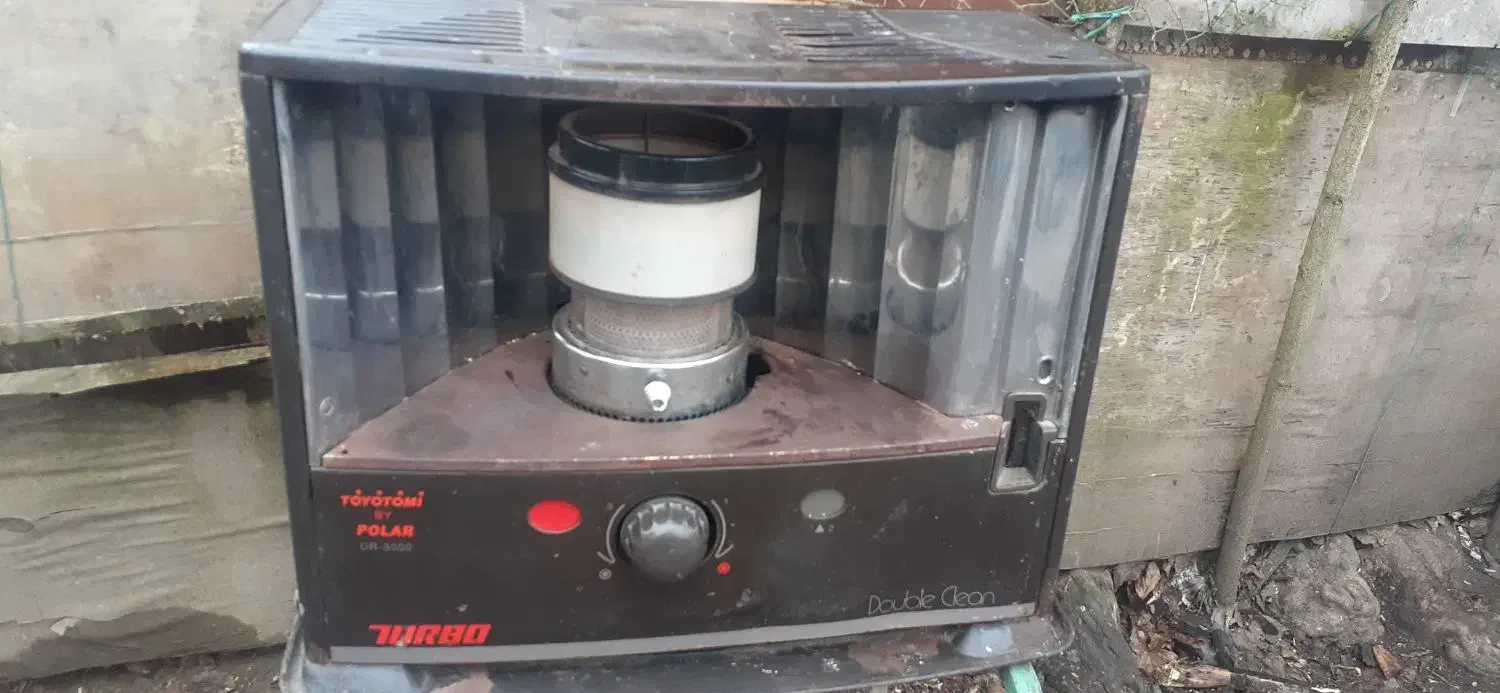 بخاری نفتی و تویست|بخاری، هیتر، شومینه|رشت, توشیبا|دیوار