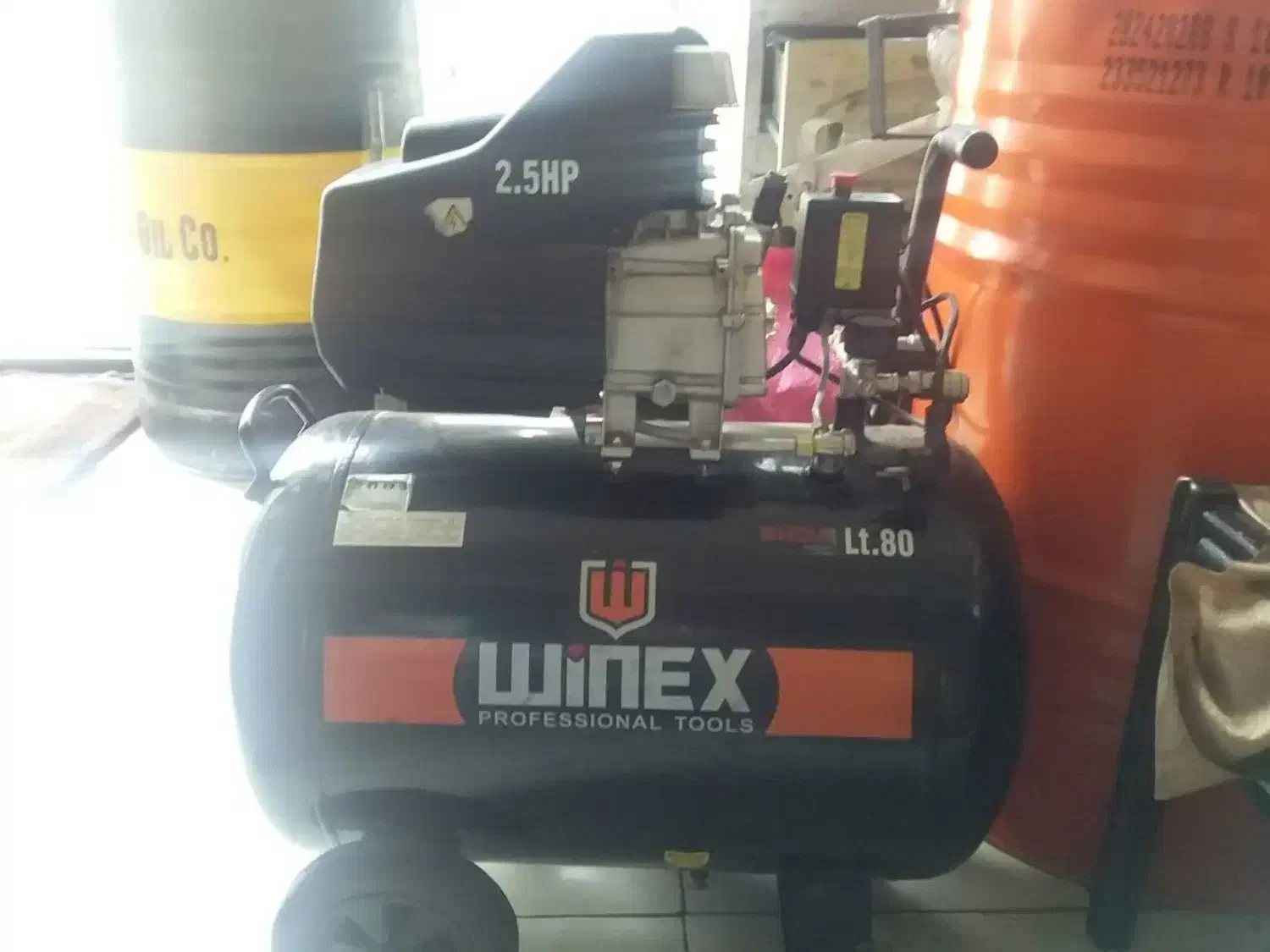 پمپ باد ۸۰ لیتری و مخزن کف در حد نو|ابزارآلات|اسدآباد, |دیوار