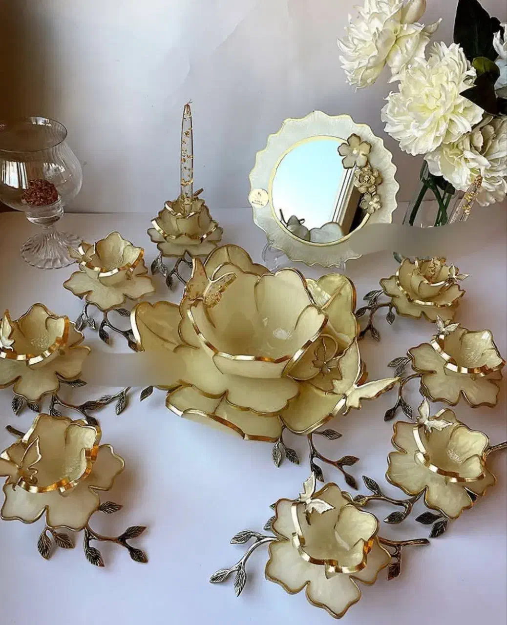 رزین طلا رایگان|صنایع دستی و سایر لوازم تزئینی|زابل, |دیوار