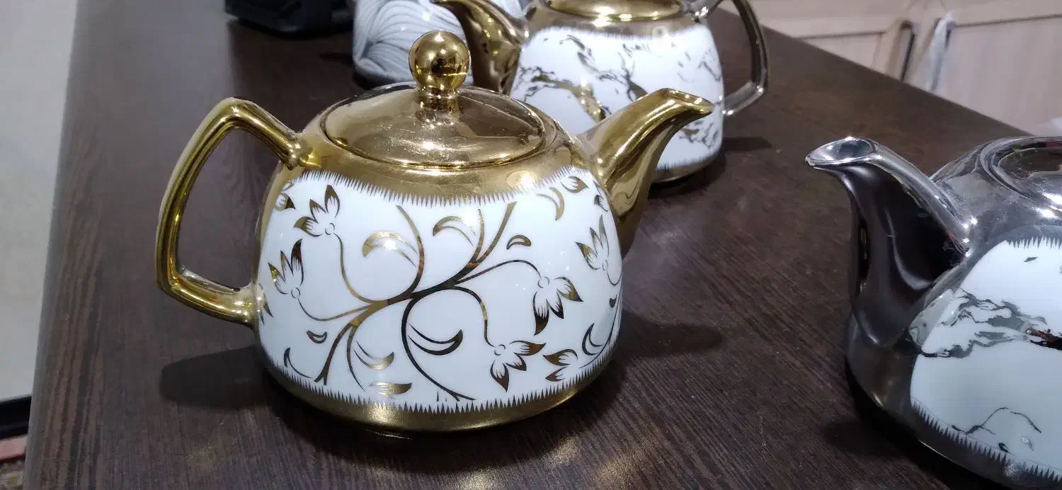 قوری چینی|قوری، کتری، قهوه‌ساز دستی|تهران, هاشم‌آباد|دیوار