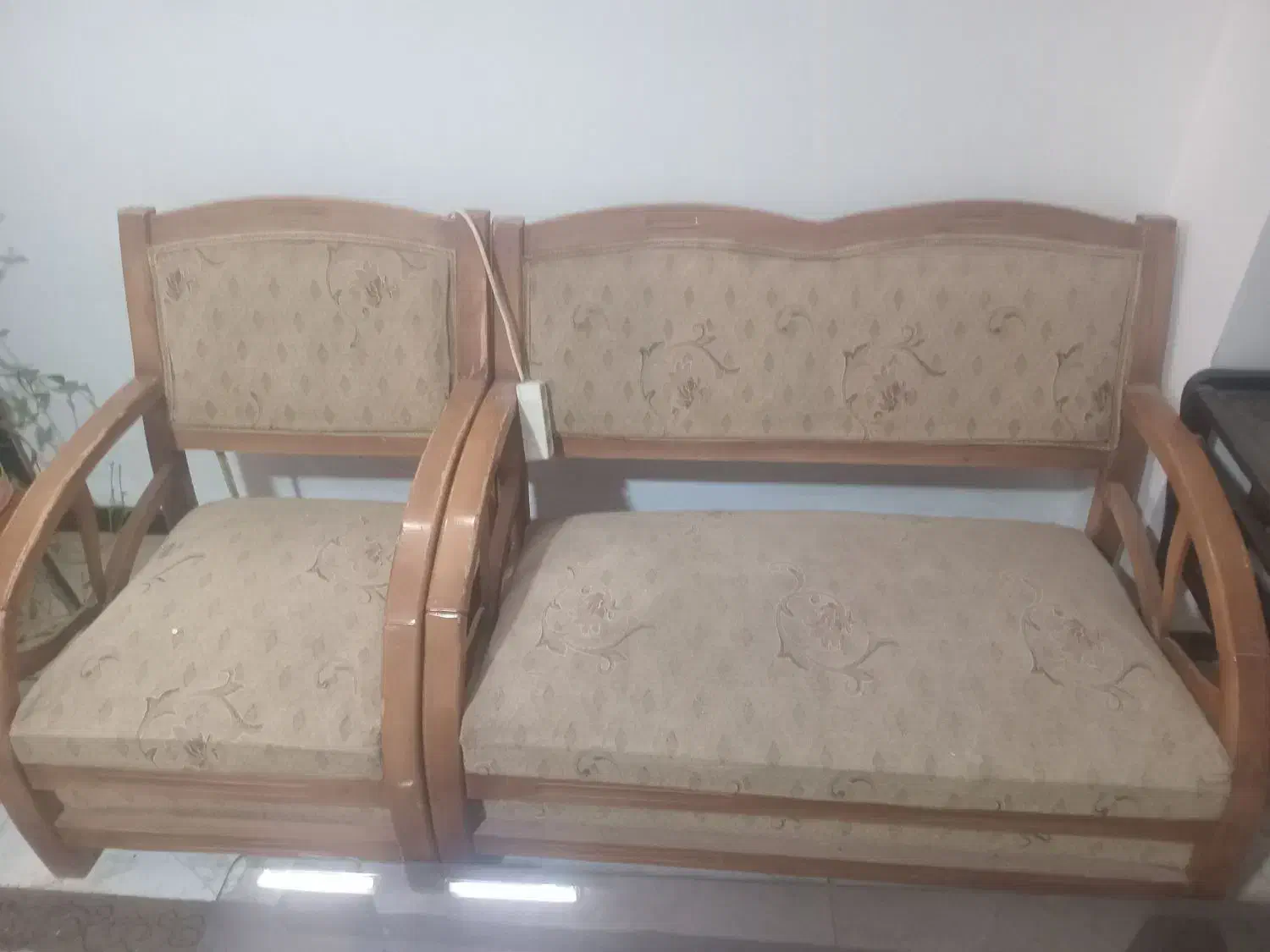 مبل فولکسی ۷نفره|مبلمان خانگی و میز عسلی|فولادشهر, مسکن مهر فولادشهر|دیوار