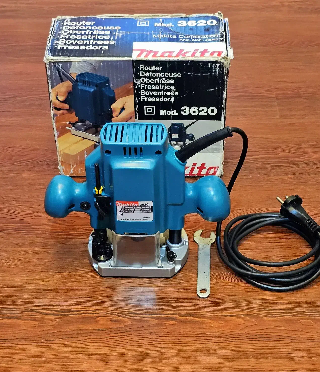 ابزارهای ماکیتا ژاپن اصلی مخصوص حرفه ای ها|ماشین‌آلات صنعتی|رشت, دیلمان|دیوار