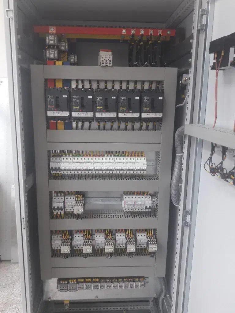 انجام پروژه های برق صنعتی|خدمات پیشه و مهارت|قم, شهرک توانیر|دیوار