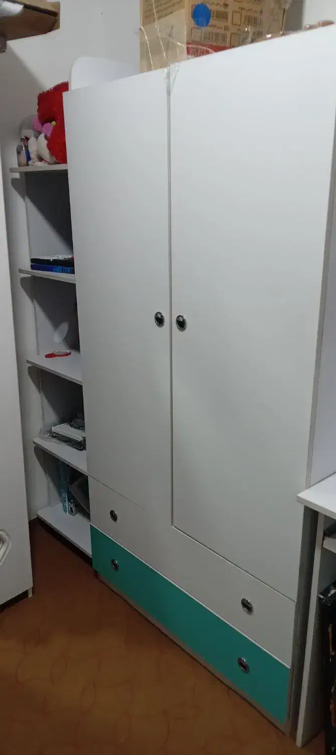 وسایل منزل بخاطر درست کردن کمد دیواری|مبلمان خانگی و میز عسلی|میانه, |دیوار