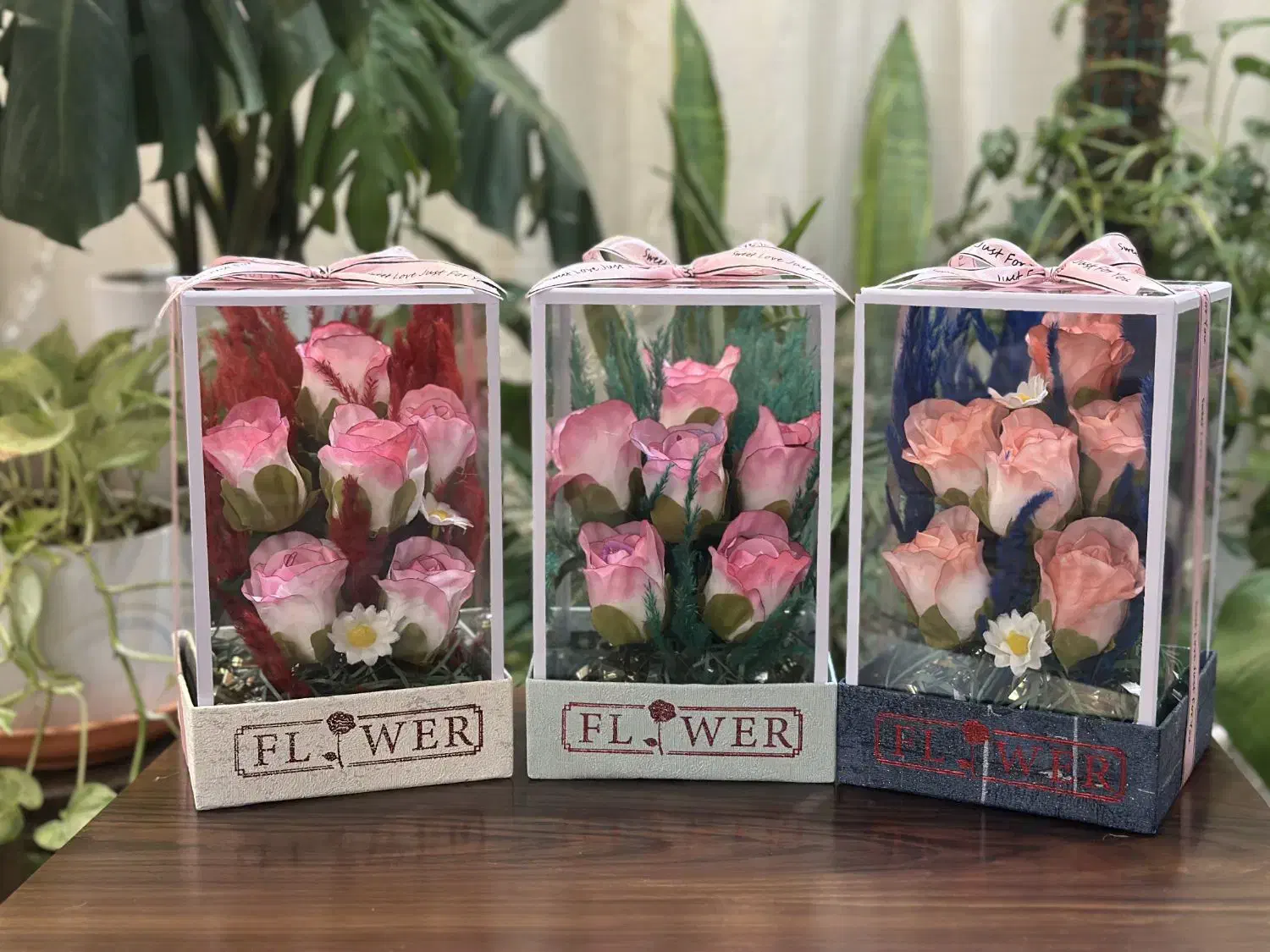 گل روز مادر و روز زن|گل مصنوعی|اسلامشهر, شهرک مهدیه|دیوار