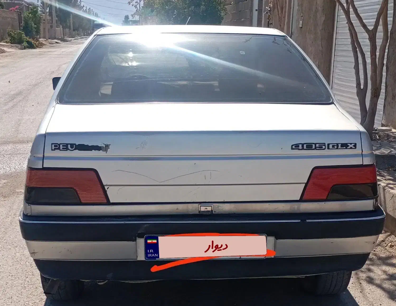 پژو 405مدل 89معاوضه با نیسان|خودرو سواری و وانت|شیراز, ارم|دیوار
